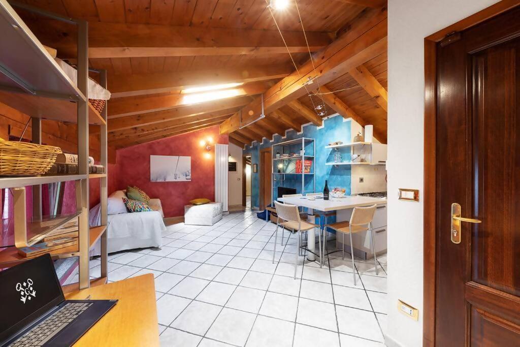 Dimora Gilles Aosta Valley Bard Room photo
